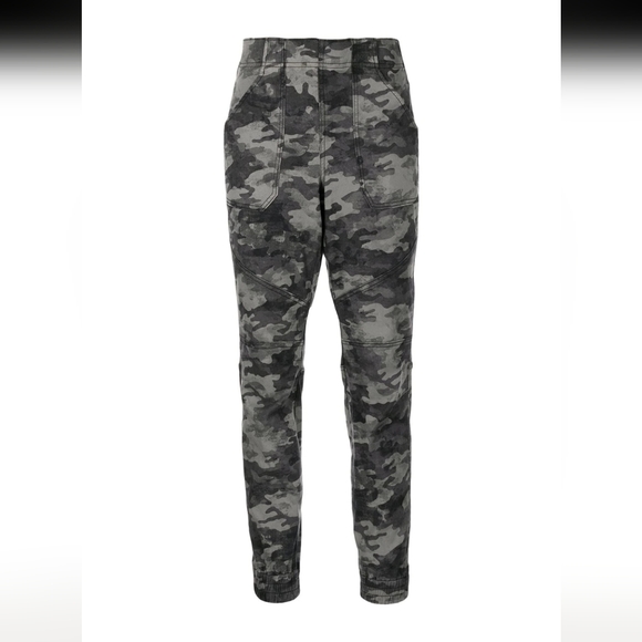 SPANX camouflage print twill joggers size medium  NWT - Picture 3 of 16